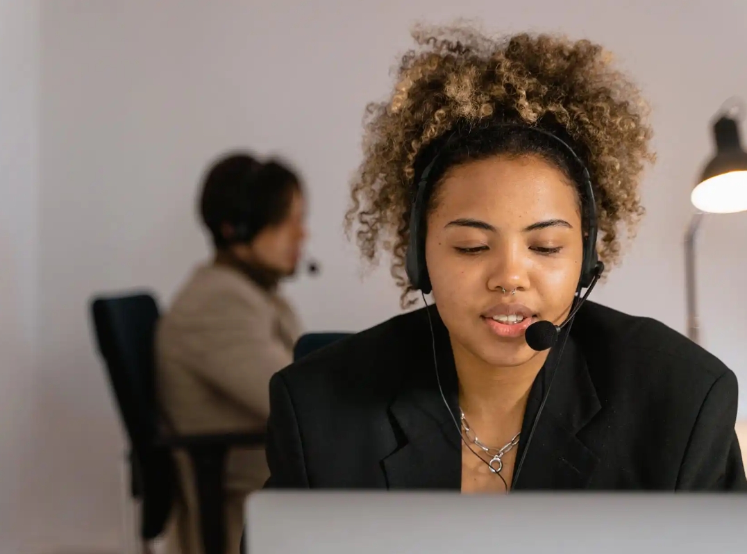 24/7 Customer Support Representative